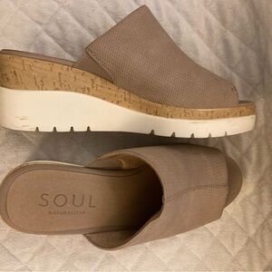 Naturalizer Soul Good Times Women's Wedge Light Taupe platform comfort cork